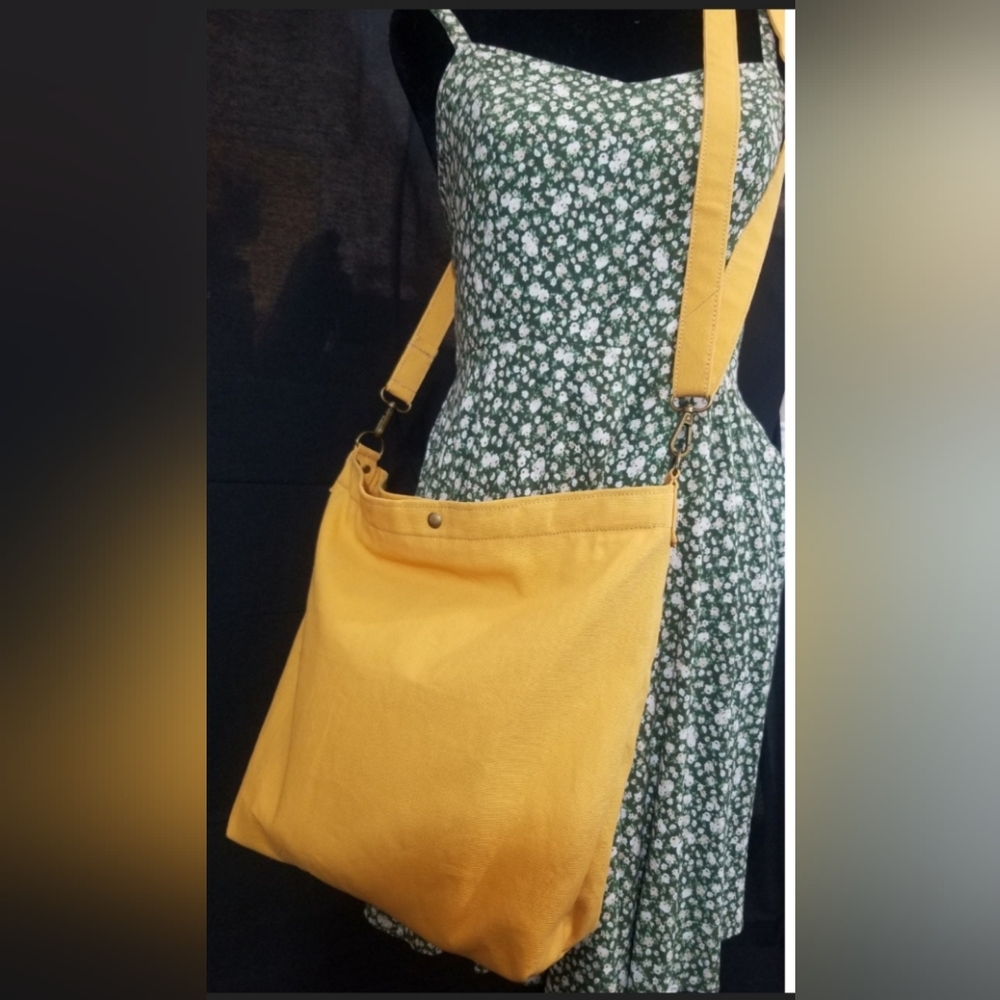 Stylish Bohi Chic Cross-Body 100% cotton Canvas Tote Bag.